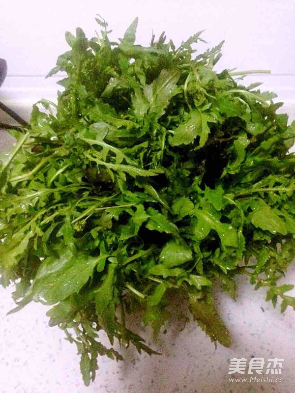 <a href=/shicai/shucai/JiCai/index.html target=_blank><u>荠菜</u></a><a href=/shicai/rouqin/ZhuRou/index.html target=_blank><u>猪肉</u></a>馅饼的做法