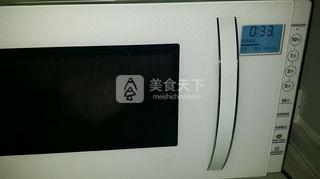 微波炉蒸<a href=/shicai/rouqin/JiDan/index.html target=_blank><u>鸡蛋</u></a>