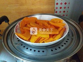 金钱卷<a href=/shicai/mimian/MianBao/index.html target=_blank><u>面包</u></a>