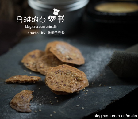 <a href=/shicai/guopin/HuaSheng/index.html target=_blank><u>花生</u></a>薄脆饼干