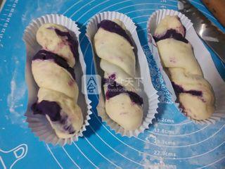 <a href=/shicai/shucai/ZiShu/index.html target=_blank><u>紫薯</u></a><a href=/shicai/mimian/MianBao/index.html target=_blank><u>面包</u></a>