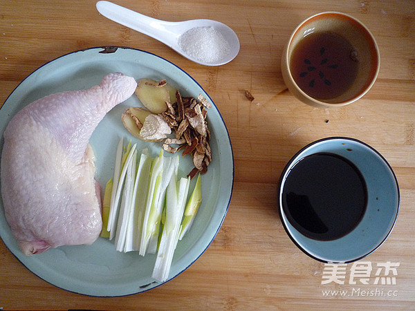 陈皮豉油<a href=/shicai/rouqin/JiTui/index.html target=_blank><u>鸡腿</u></a>(电饭锅版)的做法