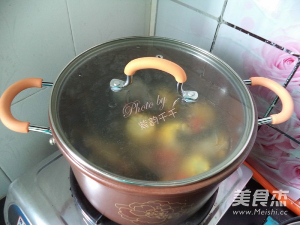 菜干猪骨汤的做法