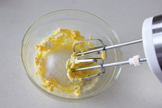 朗姆<a href=/shicai/guopin/PuTao/index.html target=_blank><u>葡萄</u></a>椰蓉饼干