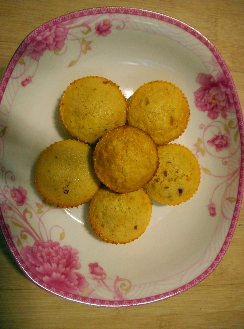 <a href=/shicai/guopin/ManYueMei/index.html target=_blank><u>蔓越莓</u></a>奶香小蛋糕