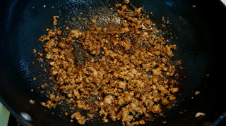 老干妈肉末烧<a href=/shicai/mimian/DouFu/index.html target=_blank><u>豆腐</u></a>