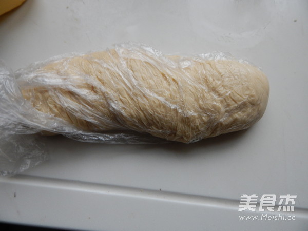 香酥<a href=/shicai/mimian/YouTiao/index.html target=_blank><u>油条</u></a>的做法