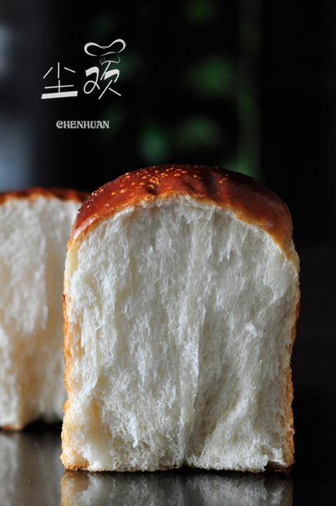 <a href=/shicai/rouqin/JiDan/index.html target=_blank><u>鸡蛋</u></a><a href=/shicai/mimian/TuSi/index.html target=_blank><u>吐司</u></a>怎么做