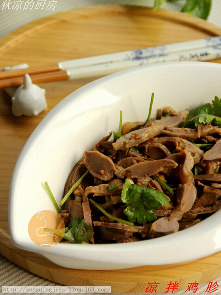 凉拌<a href=/shicai/rouqin/JiZhen/index.html target=_blank><u>鸡胗</u></a>怎么做