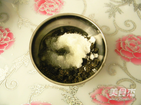 <a href=/shicai/guopin/HeiZhiMa/index.html target=_blank><u>黑<a href=/shicai/guopin/ZhiMa/index.html target=_blank><u>芝麻</u></a></u></a>汤圆的做法