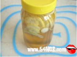 <a href=/shicai/guopin/NingMeng/index.html target=_blank><u>柠檬</u></a>水的做法5