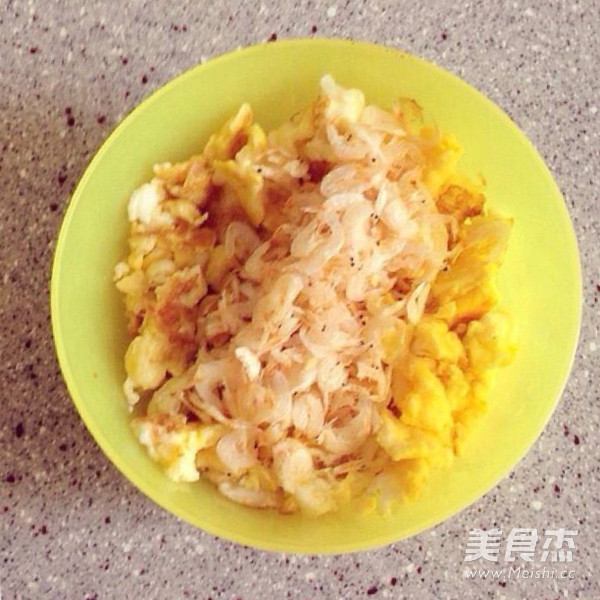 <a href=/shicai/shucai/JiuCai/index.html target=_blank><u>韭菜</u></a>盒子的做法