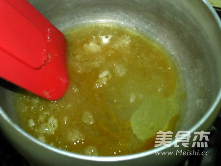 <a href=/shicai/guopin/HuaSheng/index.html target=_blank><u>花生</u></a>糖的做法