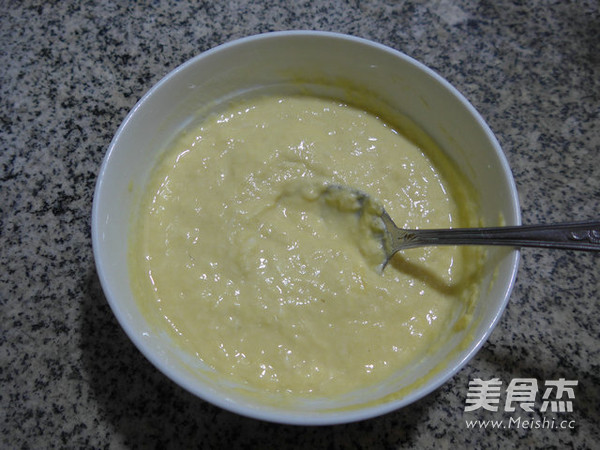 虾皮<a href=/shicai/shucai/YuanBaiCai/index.html target=_blank><u>圆<a href=/shicai/shucai/BaiCai/index.html target=_blank><u>白菜</u></a></u></a><a href=/shicai/mimian/YuMiMian/index.html target=_blank><u><a href=/shicai/mimian/YuMi/index.html target=_blank><u>玉米</u></a>面</u></a>疙瘩的做法