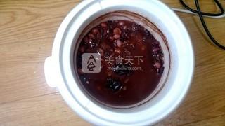 <a href=/shicai/guopin/GouQi/index.html target=_blank><u>枸杞</u></a><a href=/shicai/mimian/HongDou/index.html target=_blank><u>红豆</u></a><a href=/shicai/mimian/YanMai/index.html target=_blank><u>燕麦</u></a>红<a href=/shicai/guopin/Zao/index.html target=_blank><u>枣</u></a>粥