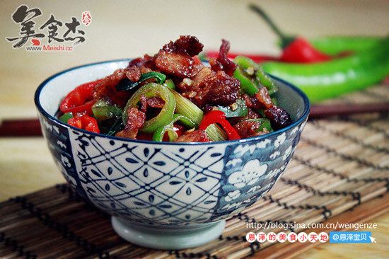 <a href=zt/njxcr target=_blank><u>农家小炒肉</u></a>dy.jpg