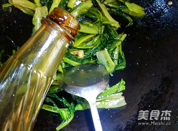 素炒甜麦菜的做法