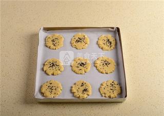 异常好吃的核<a href=/shicai/guopin/Tao/index.html target=_blank><u>桃</u></a>酥