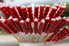 <a href=zt/tanghulu target=_blank><u>冰糖葫芦</u></a>的做法