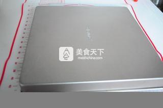 戚风栗蓉蛋糕卷