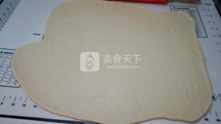 <a href=/shicai/guopin/LiZiLiZi/index.html target=_blank><u>李子</u></a>酱花盘<a href=/shicai/mimian/MianBao/index.html target=_blank><u>面包</u></a>