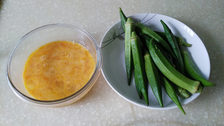 <a href=/shicai/shucai/QiuKui/index.html target=_blank><u>秋葵</u></a>炒蛋