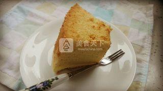 <a href=zt/qifengdg target=_blank><u>戚风蛋糕</u></a>的做法步骤：10