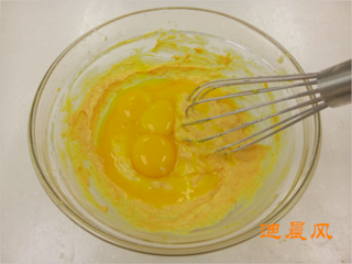 <a href=/shicai/shucai/NanGua/index.html target=_blank><u>南瓜</u></a><a href=zt/qifengdg target=_blank><u>戚风蛋糕</u></a>