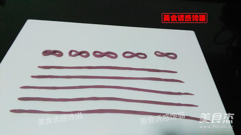 宝葫芦肉包的做法