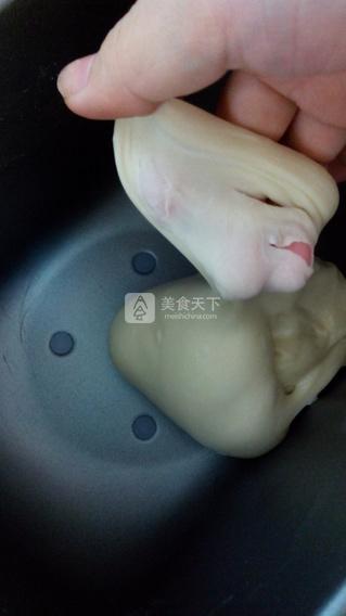 <a href=/shicai/mimian/NiuNai/index.html target=_blank><u>牛奶</u></a>小<a href=/shicai/mimian/MianBao/index.html target=_blank><u>面包</u></a>