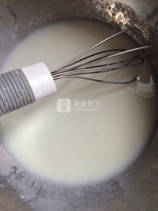 <a href=/shicai/mimian/NaiYou/index.html target=_blank><u>奶油</u></a>霜<a href=zt/qifengdg target=_blank><u>戚风蛋糕</u></a>