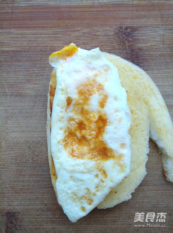 早餐煎馒头三明治的做法