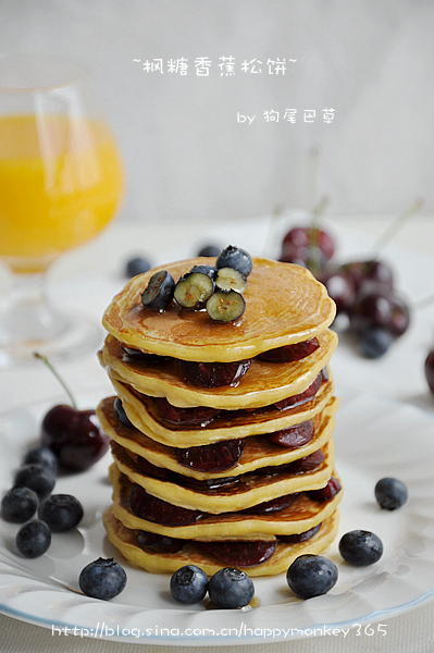 枫糖<a href=/shicai/guopin/XianJiao/index.html target=_blank><u>香蕉</u></a>松饼的做法