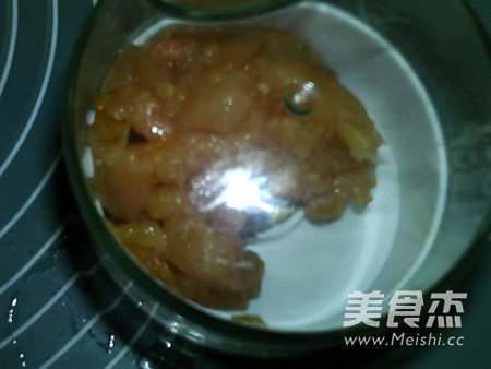 软嫩<a href=/shicai/rouqin/ZhengJi/index.html target=_blank><u>鸡肉</u></a><a href=/shicai/mimian/DouFu/index.html target=_blank><u>豆腐</u></a>饼的做法