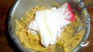 红<a href=/shicai/guopin/Zao/index.html target=_blank><u>枣</u></a><a href=zt/qifengdg target=_blank><u>戚风蛋糕</u></a>