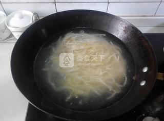 <a href=/shicai/shucai/XiHongShi/index.html target=_blank><u>西红柿</u></a><a href=/shicai/rouqin/JiDan/index.html target=_blank><u>鸡蛋</u></a>面