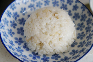 黄咖喱<a href=/shicai/rouqin/ZhengJi/index.html target=_blank><u>鸡肉</u></a>饭