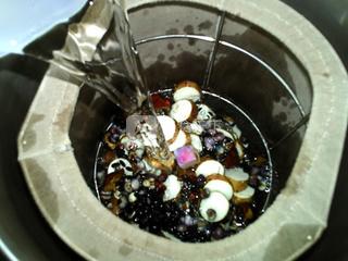 调脂<a href=/shicai/mimian/HeiMi/index.html target=_blank><u>黑米</u></a><a href=/shicai/shucai/ShanYao/index.html target=_blank><u>山药</u></a>糊