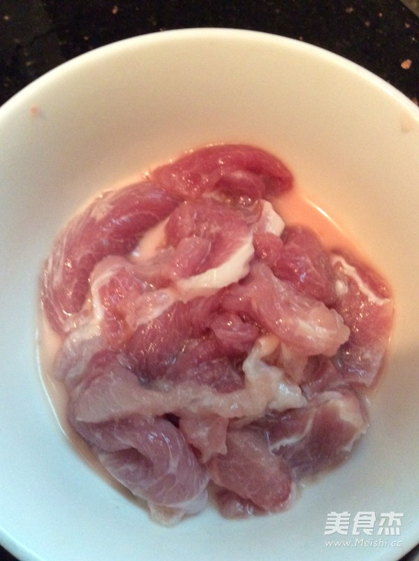 美味清淡粥(瘦肉<a href=/shicai/rouqin/ZhuGan/index.html target=_blank><u>猪肝</u></a><a href=/shicai/shucai/XiangGu/index.html target=_blank><u>香菇</u></a><a href=/shicai/shucai/JieCai/index.html target=_blank><u>芥菜</u></a>粥)的做法