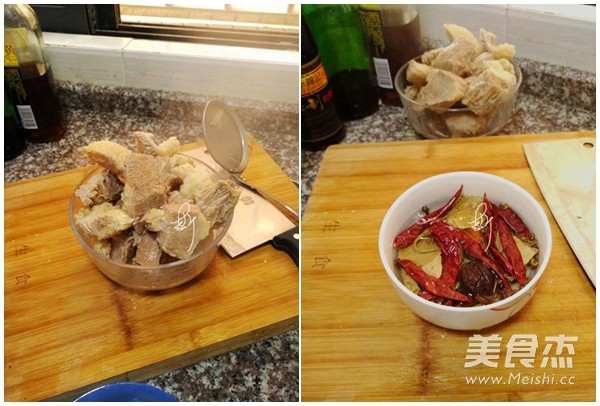 香雪面粉—红烧<a href=/shicai/rouqin/NiuRou/index.html target=_blank><u>牛肉</u></a>面的做法