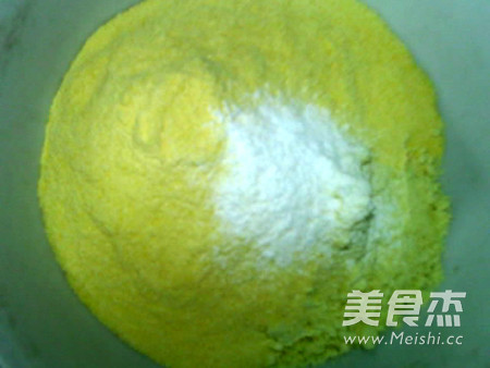 <a href=/shicai/mimian/YuMi/index.html target=_blank><u>玉米</u></a><a href=/shicai/mimian/HuangDouMian/index.html target=_blank><u><a href=/shicai/mimian/HuangDou/index.html target=_blank><u>黄豆</u></a>面</u></a>窝窝头的做法