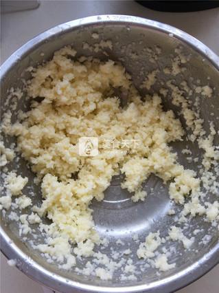 <a href=/shicai/guopin/XingRen/index.html target=_blank><u><a href=/shicai/guopin/Xing/index.html target=_blank><u>杏</u></a>仁</u></a>曲奇