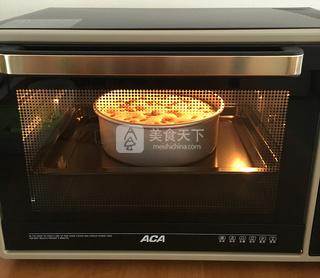 提子<a href=zt/qifengdg target=_blank><u>戚风蛋糕</u></a>