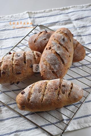 <a href=/shicai/guopin/ManYueMei/index.html target=_blank><u>蔓越莓</u></a>黑麦软欧