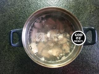 秋季减肥正当时养颜瘦身的白<a href=/shicai/shucai/LuoBo/index.html target=_blank><u>萝卜</u></a><a href=/shicai/rouqin/PaiGu/index.html target=_blank><u>排骨</u></a>汤