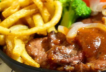 #圣诞节#黑椒嫩肩牛排的做法