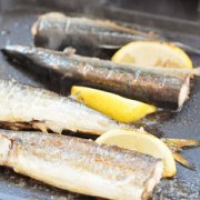 柠香秋刀鱼的做法