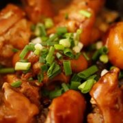 珐琅锅版猪脚大餐的做法