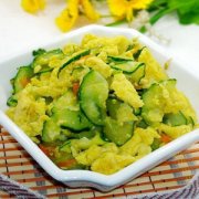 【黄瓜炒鸡蛋】黄瓜炒鸡蛋怎么做好吃_黄瓜炒鸡蛋有毒吗