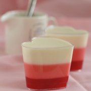 杨梅牛奶布丁的做法